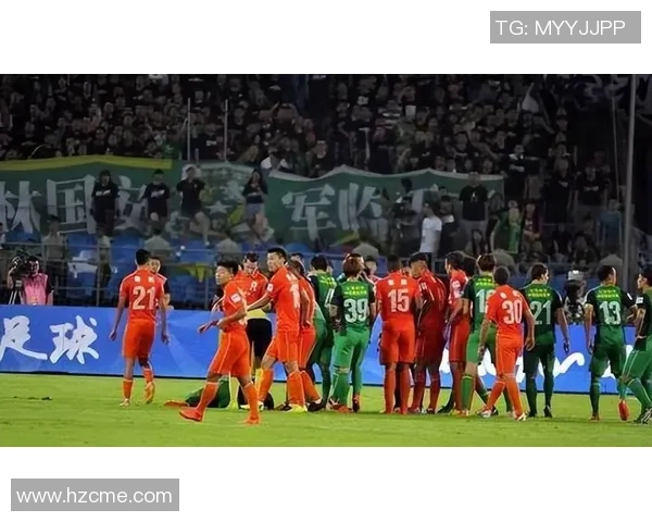 国王杯惊现冷门曼联与那不勒斯激战成和引发球迷热议