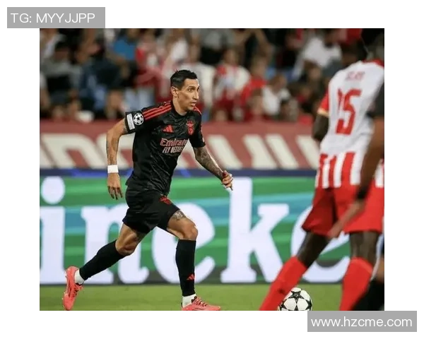 本菲卡大胜巴萨4-0震惊欧联杯赛场引发热议与讨论 本菲卡大胜巴萨4-0震惊欧联杯赛场引发热议与讨论