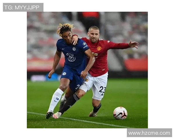 意甲激战曼联大胜尤文图斯五球横扫全场观众欢呼雀跃